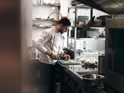 How To Reduce Stress in a Restaurant Kitchen